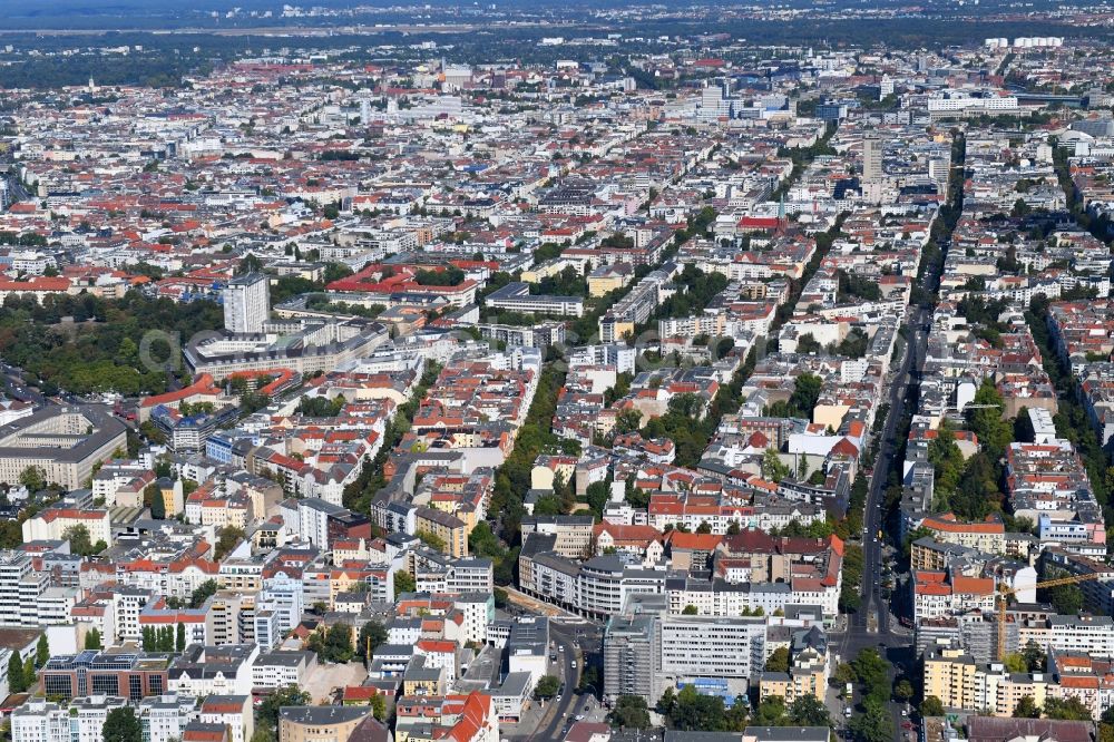 Aerial photograph Berlin - Construction site for reconstruction and modernization and renovation of an office and commercial building on Blissestrasse in the district Wilmersdorf in Berlin, Germany