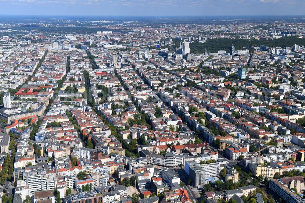 Aerial photograph Berlin - Construction site for reconstruction and modernization and renovation of an office and commercial building on Blissestrasse in the district Wilmersdorf in Berlin, Germany