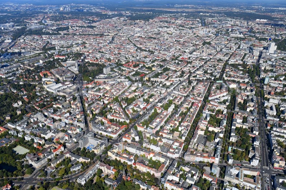 Aerial photograph Berlin - Construction site for reconstruction and modernization and renovation of an office and commercial building on Blissestrasse in the district Wilmersdorf in Berlin, Germany