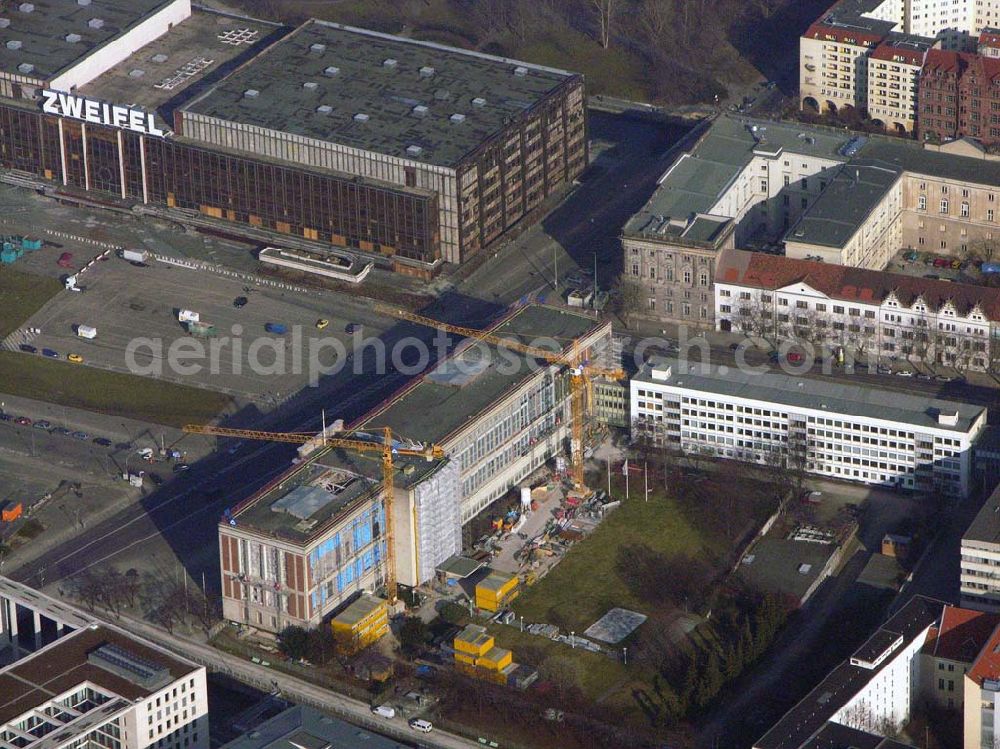 Aerial image Berlin - 07.02.20005 Umbau des ehemaligen Staatsrates der DDR zur Europa- Universität.