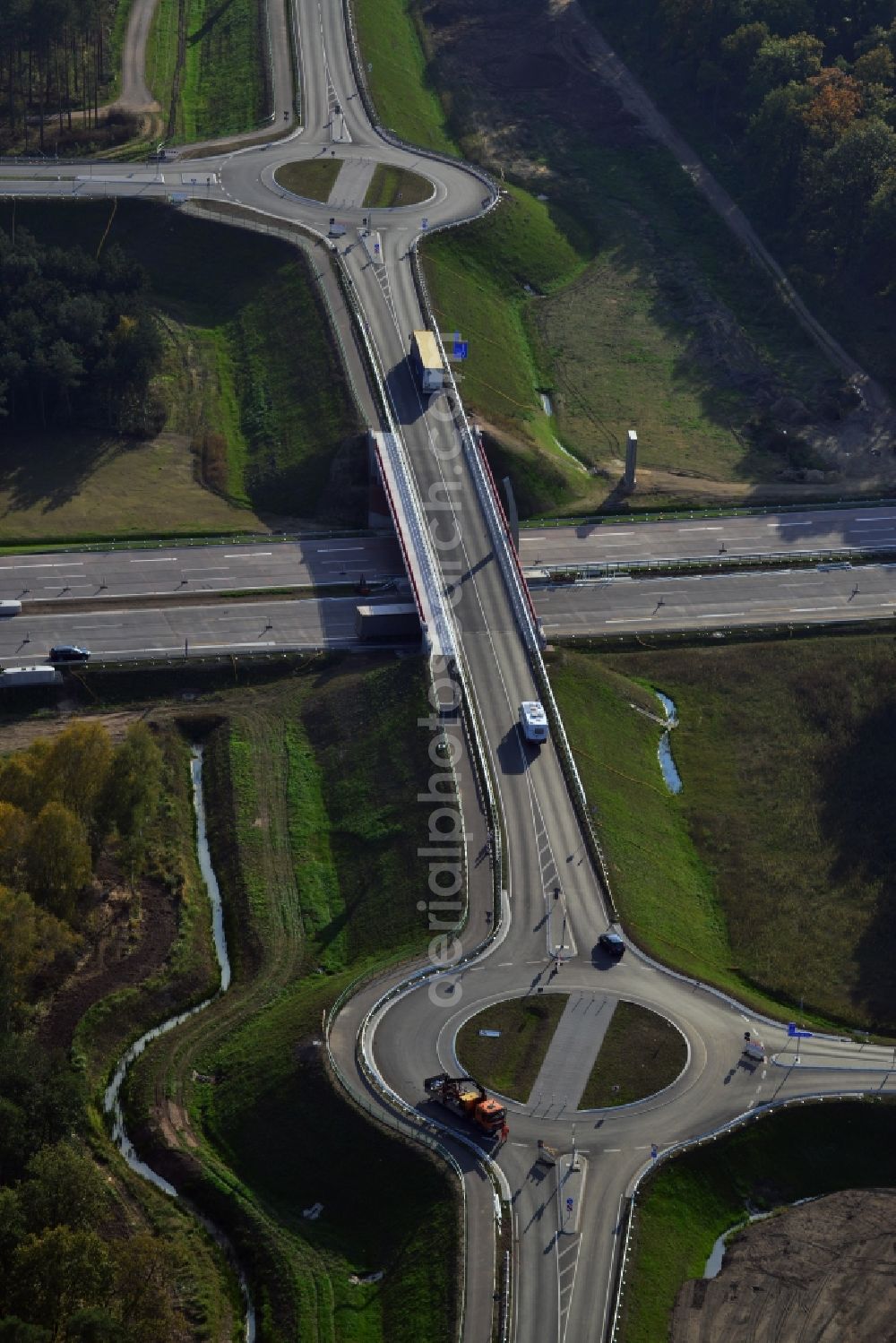 Aerial photograph Kremmen - Construction site of expansion of the junction Kremmen - Havelland at the motorway A10 and A24 in the state Brandenburg