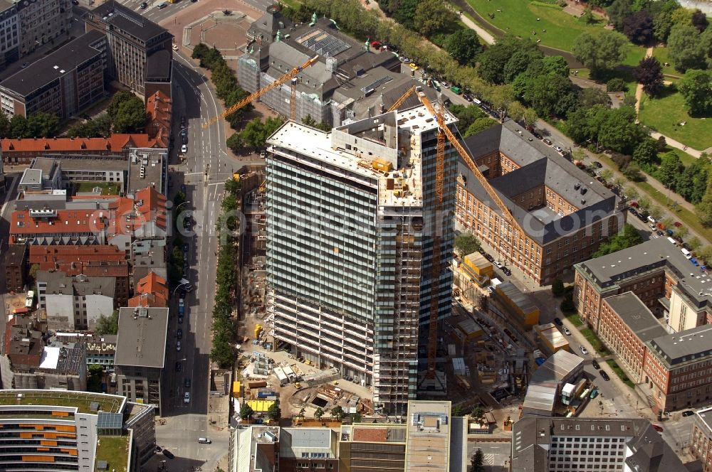 Hamburg from the bird's eye view: Construction site of high-rise ensemble of Emporio-Hochhaus in the district Neustadt in Hamburg, Germany