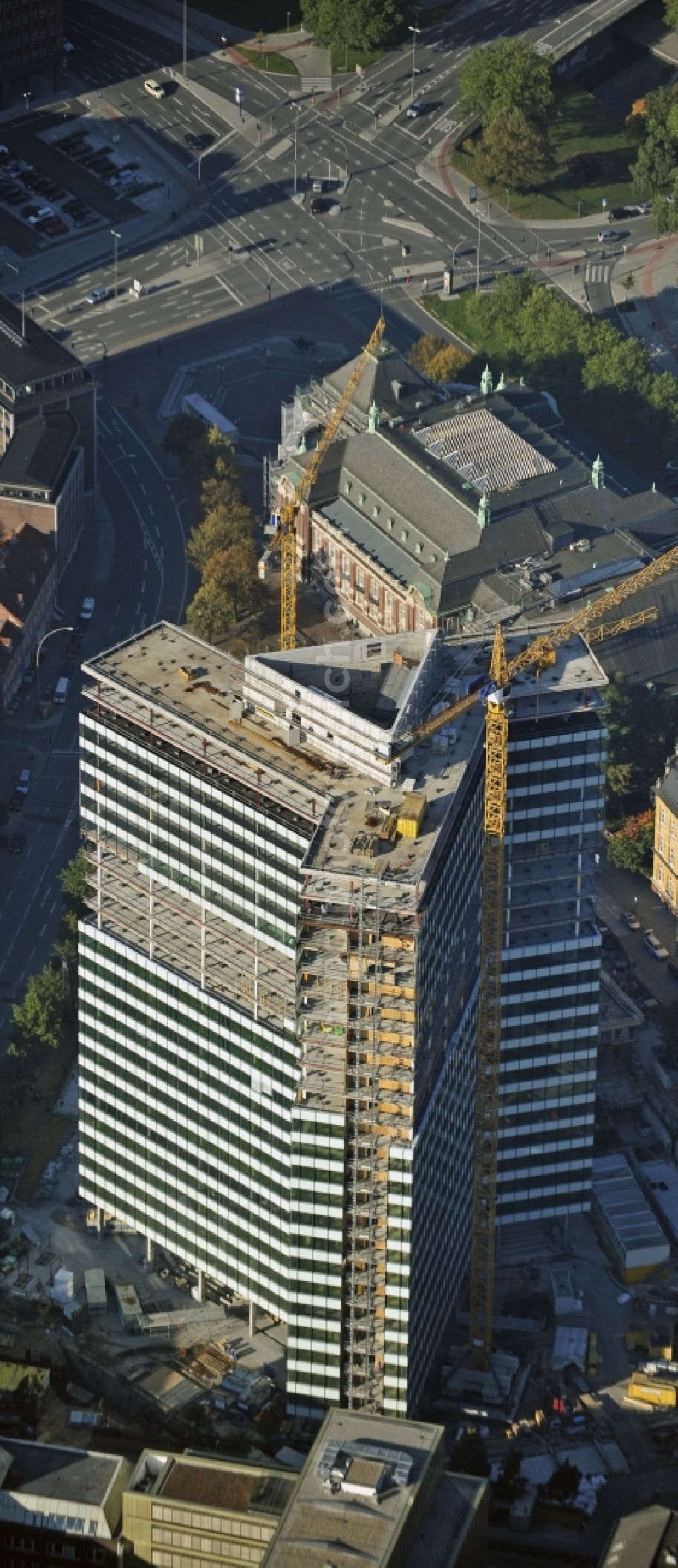 Aerial image Hamburg - Construction site of high-rise ensemble of Emporio-Hochhaus in the district Neustadt in Hamburg, Germany