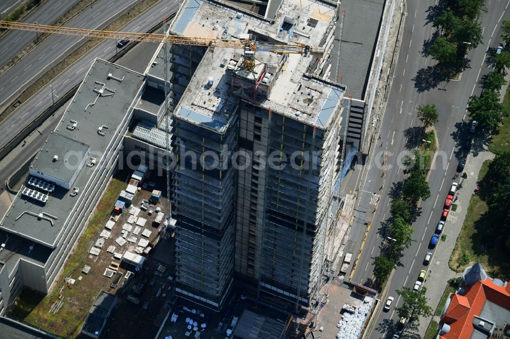 Berlin from the bird's eye view: Highrise building of the Steglitzer Kreisel - UeBERLIN Wohntower complex on Schlossstrasse in the district of Steglitz in Berlin