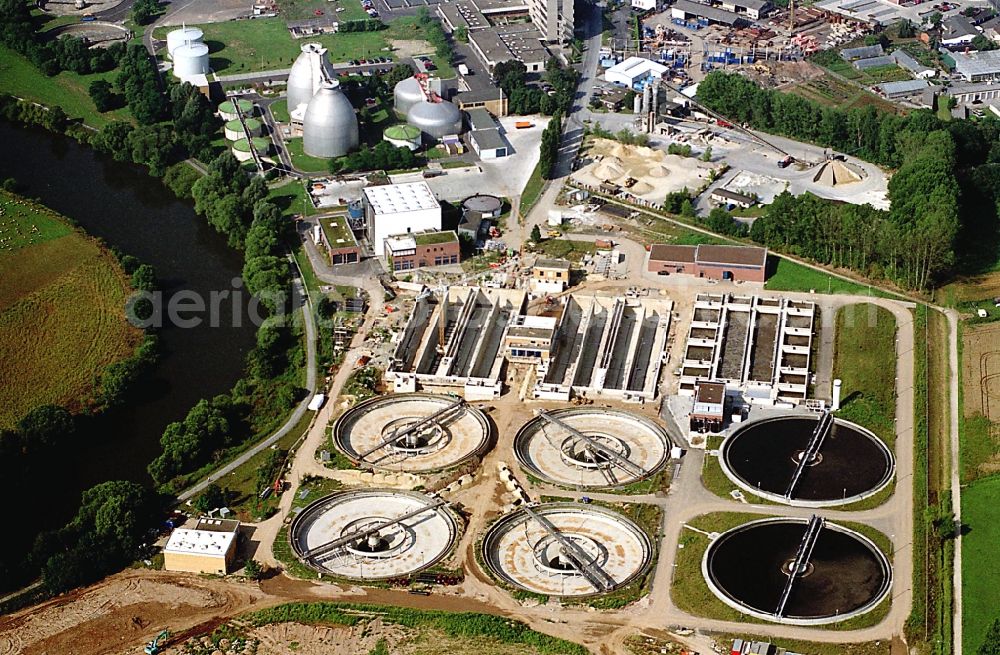 Kassel from above - Construction site sewage works Basin and purification steps for waste water treatment in the district Wesertor in Kassel in the state Hesse, Germany