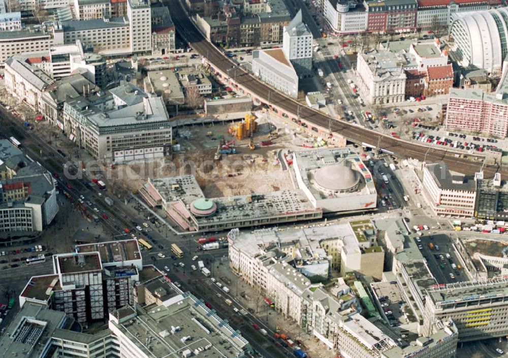 Aerial image Berlin-Tiergarten - Umbau des Kurfürstendamm am Bereich des Kaffee Kranzler und Fertigstellung des Ludwig-Erhard-Hauses (Börse-IHK)