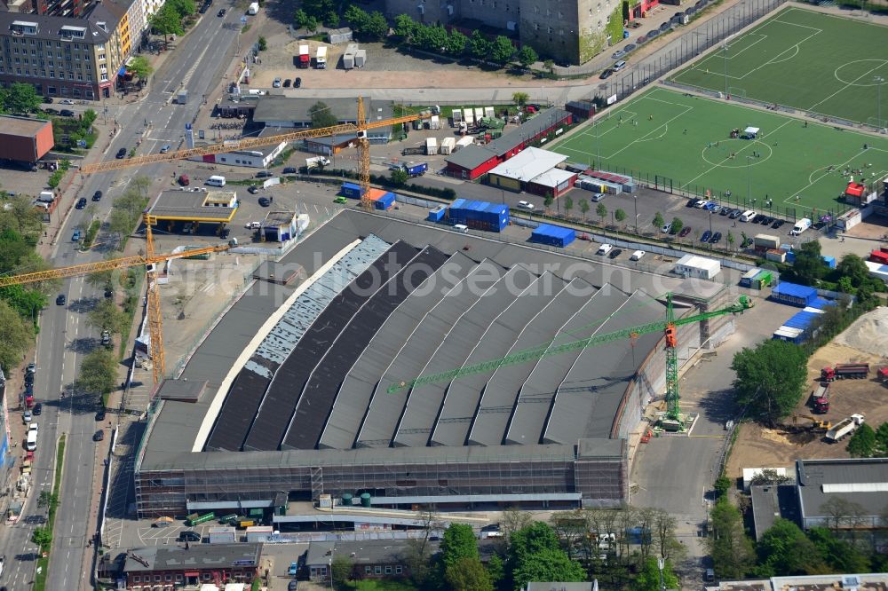 Aerial photograph Hamburg - Conversion of vacant old cattle market hall to a EDEKA and Aldi - Shopping Market in Hamburg