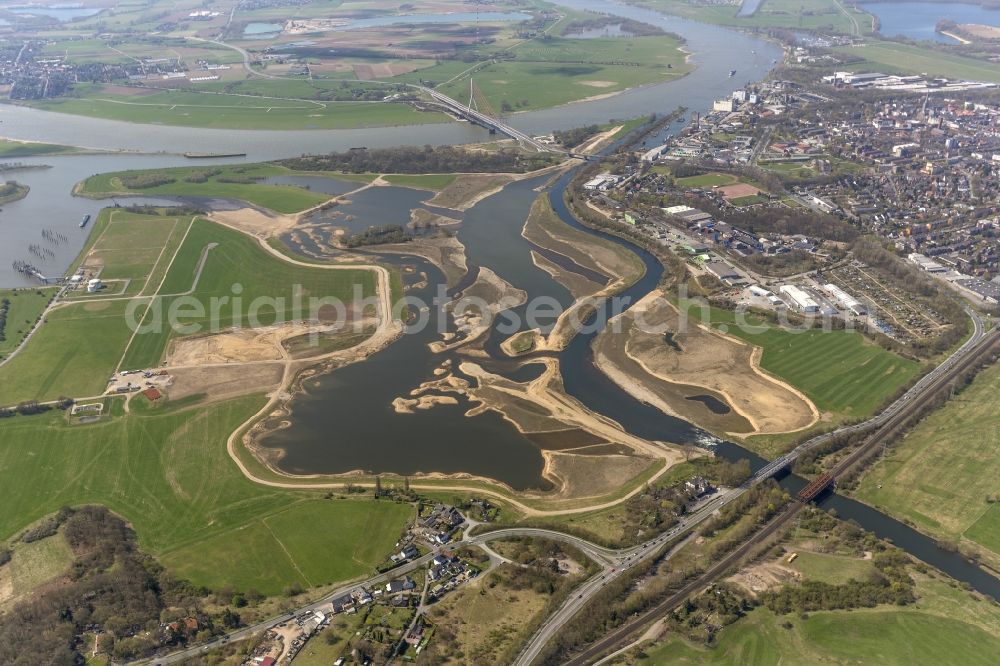 Wesel from the bird's eye view: Reconstruction of lip mouth at the Rhine near Wesel and restoration of riparian areas and near Wesel in North Rhine-Westphalia