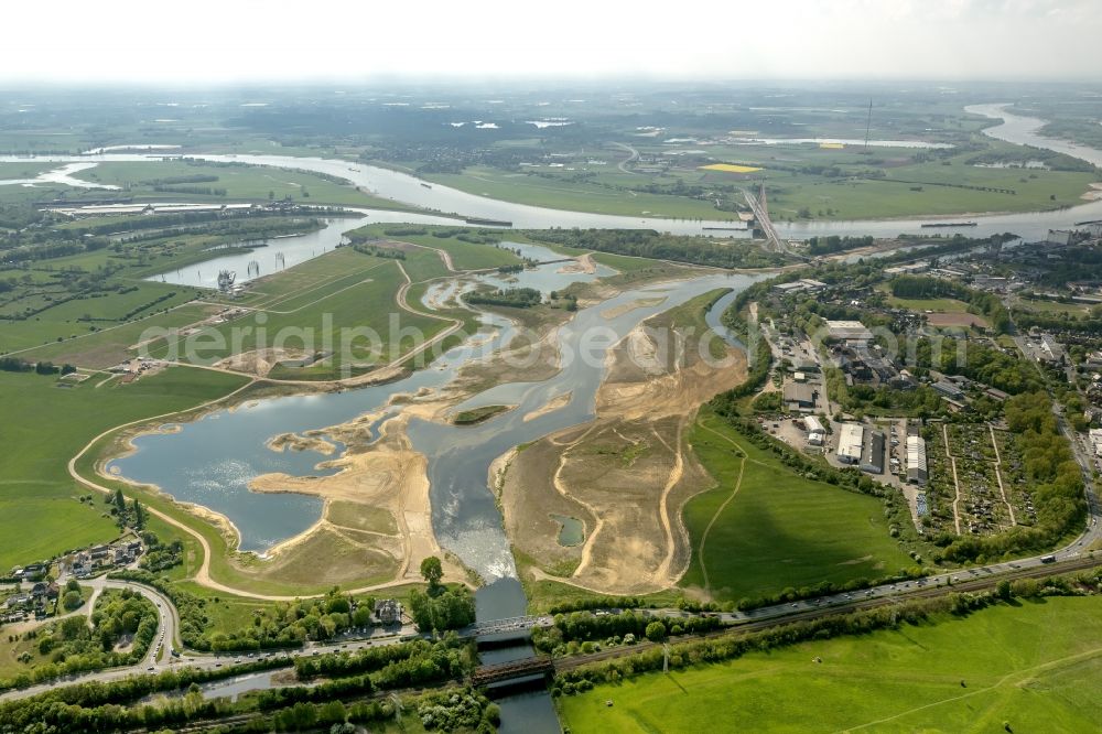 Wesel from the bird's eye view: Reconstruction of lip mouth at the Rhine near Wesel and restoration of riparian areas and near Wesel in North Rhine-Westphalia