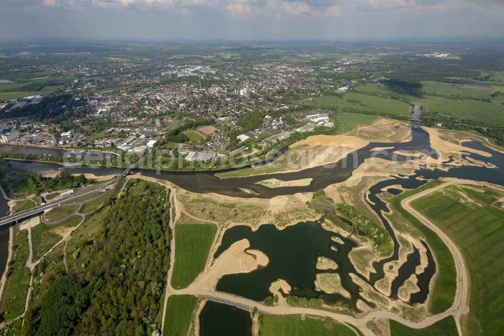 Aerial photograph Wesel - Reconstruction of lip mouth at the Rhine near Wesel and restoration of riparian areas and near Wesel in North Rhine-Westphalia