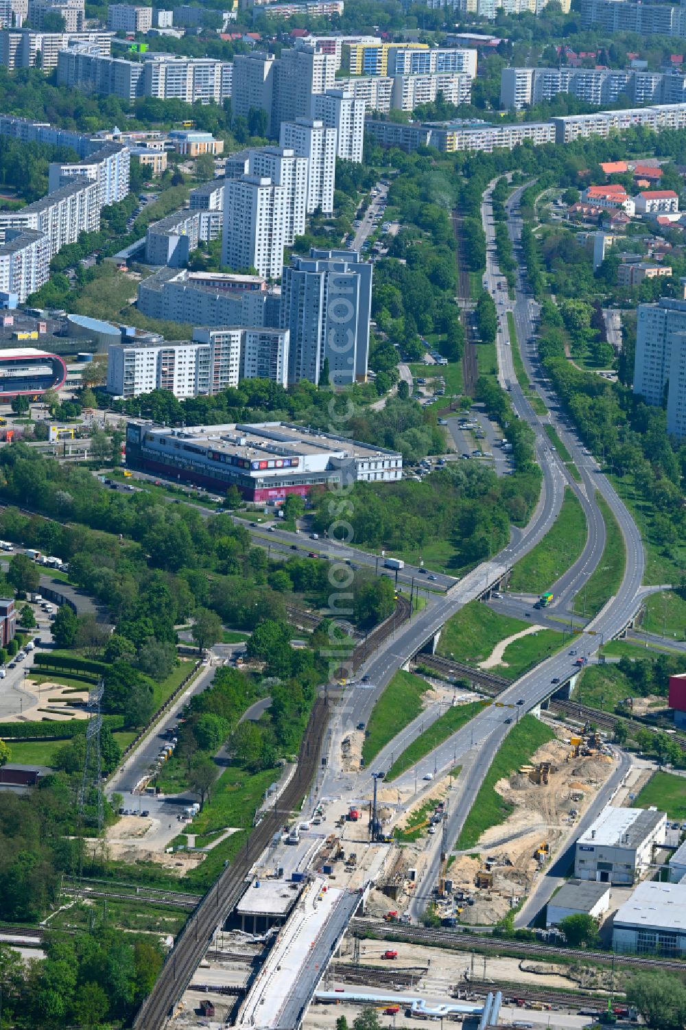 Berlin from above - Construction site for a replacement building for the renovation, renewal and repair of the bridge structure Marzahner Bruecke on Landsberger Allee in the Marzahn district of Berlin, Germany