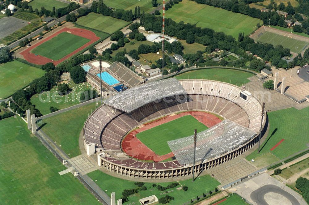 Aerial image Berlin - The site of the Berlin Olypiastadion / Olymiapark Berlin during the reconstruction by WALTER BAU AG