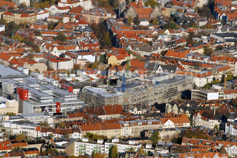 Aerial image Berlin - Friedenau Blick auf Berlin Friedenau und das Forum Steglitz, sowie den Um- und Neubau des Rheineck. Kontakt: Schierholz + Partner Ingenieure im Dienste der Bauwirtschaft Kortjanweg 27a 26125 Oldenburg, Tel. +49(0)441 9694 690, Fax +49(0)441 9694 625, Mobil + 49(0)162 46 58 329, Email: hendrik.schierholz@schierholz-partner.de; Forum Steglitz 2 GmbH c o Donaldsons Deutschland GmbH & Co. KG Werner Gresens Center Management, Schloßstraße 1 12163 Berlin, Tel. +49(0)30 7929066, Fax +49(0)30 7931212, Email: werner.gresens@donaldsons.de, forumsteglitz@donaldsons.de; Top Spezialbau GmbH Hauskavelweg 35 13589 Berlin, Tel. +49(0)30 373 2000, Fax +49(0)30 373 2934, Email: info@topspezialbau.de; Marina Stankovic Architekten BDA, Goethestraße 2-3 10623 Berlin, Tel. +49(0)30 315053 17, Fax +49(0)30 315053 19, Email: stankovicarchitekten.de