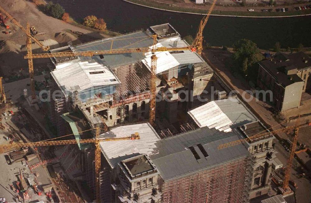 Berlin from the bird's eye view: Umbau Reichstag Jede Verwendung nur mit Urheberangabe: 