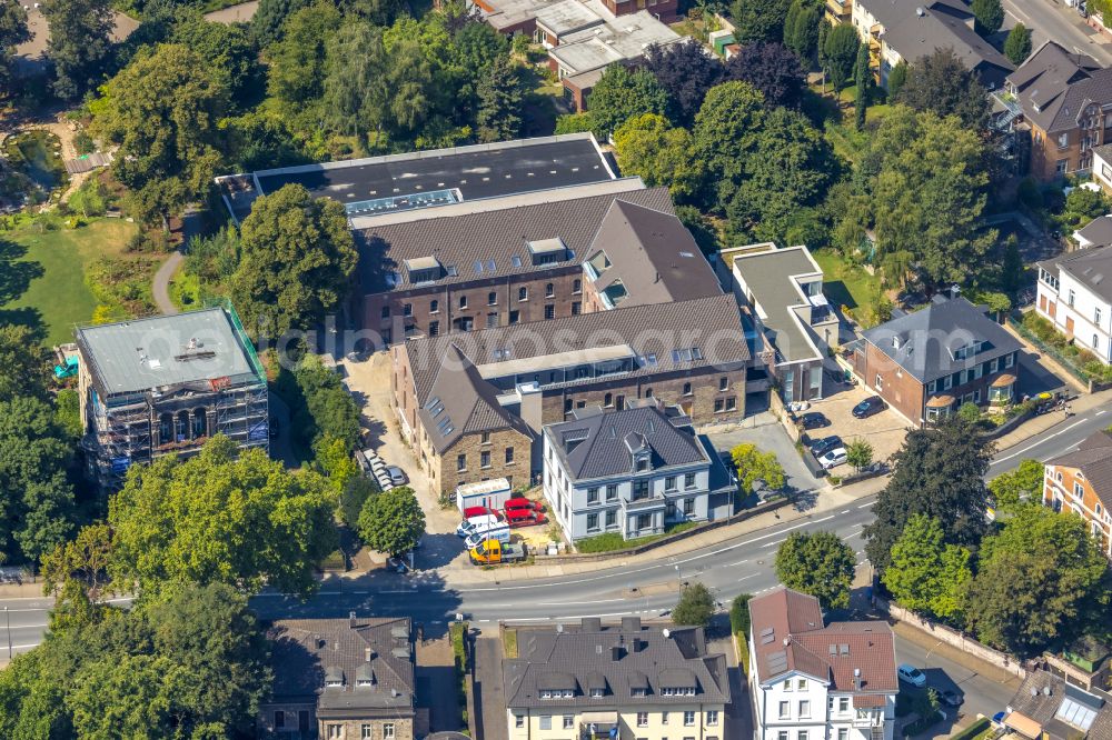 Aerial photograph Bommern - Reconstruction and renovation of the factory site of the old factory to a residential area with city lofts on Ruhrstrasse in Bommern at Ruhrgebiet in the state North Rhine-Westphalia, Germany