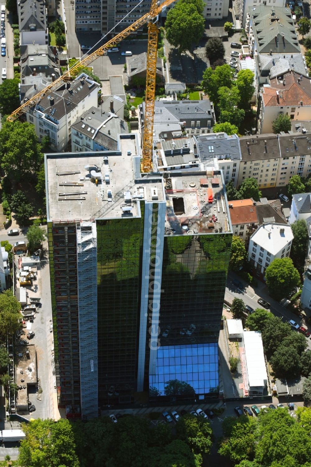 Aerial photograph Frankfurt am Main - Reconstruction and new construction of high-rise building 160 PARK VIEW on Fuerstenbergerstrasse in Frankfurt in the state Hesse, Germany