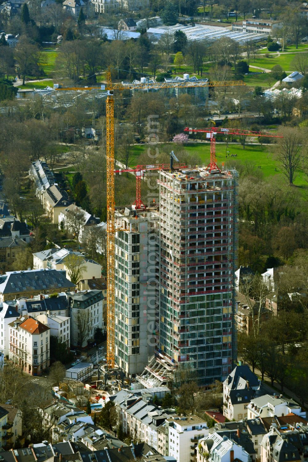 Frankfurt am Main from above - Reconstruction and new construction of high-rise building 160 PARK VIEW on Fuerstenbergerstrasse in Frankfurt in the state Hesse, Germany