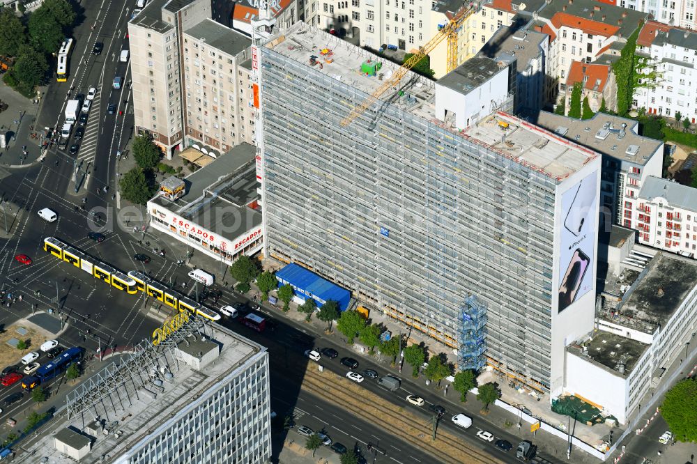 Aerial image Berlin - Reconstruction and new construction of high-rise building Pressehaus on Alexanderplatz, dem ehemaligen Berliner Verlagshaus in the district Mitte in Berlin, Germany