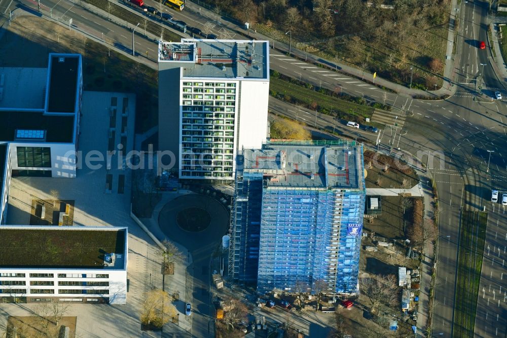 Dresden from the bird's eye view: Reconstruction and new construction of high-rise building on Gret-Palucca-Strasse - Lenneplatz in the district Suedvorstadt-Ost in Dresden in the state Saxony, Germany