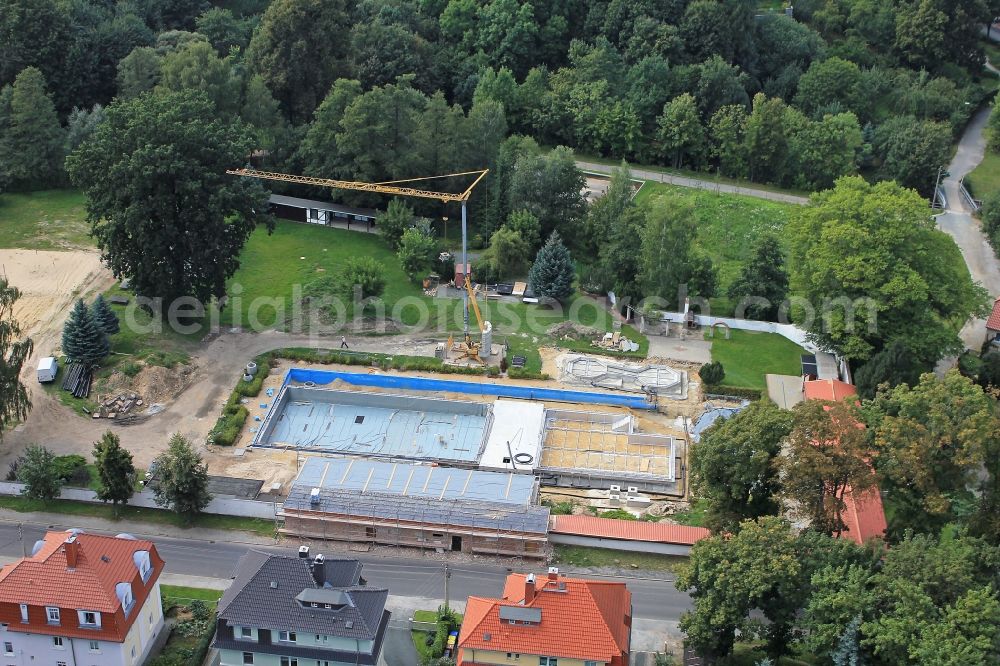 Aerial photograph Löbau - Remodeling and renovation work at the swimming pool Herrmannbad Löbau in Saxony