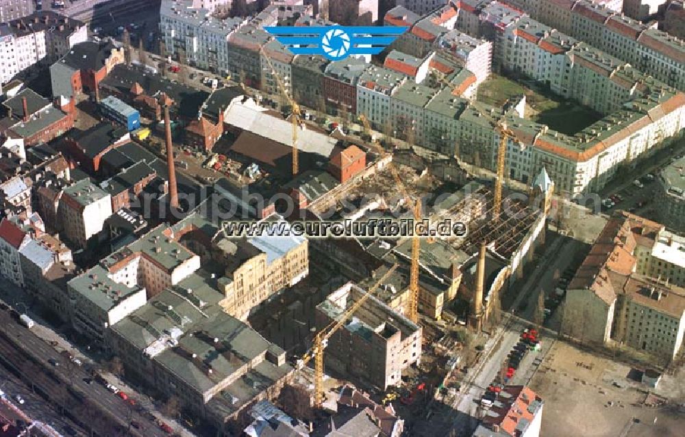 Berlin - Prenzlauer Berg from the bird's eye view: Umbau der Schultheiß-Brauerei an der Schönhauser Allee.