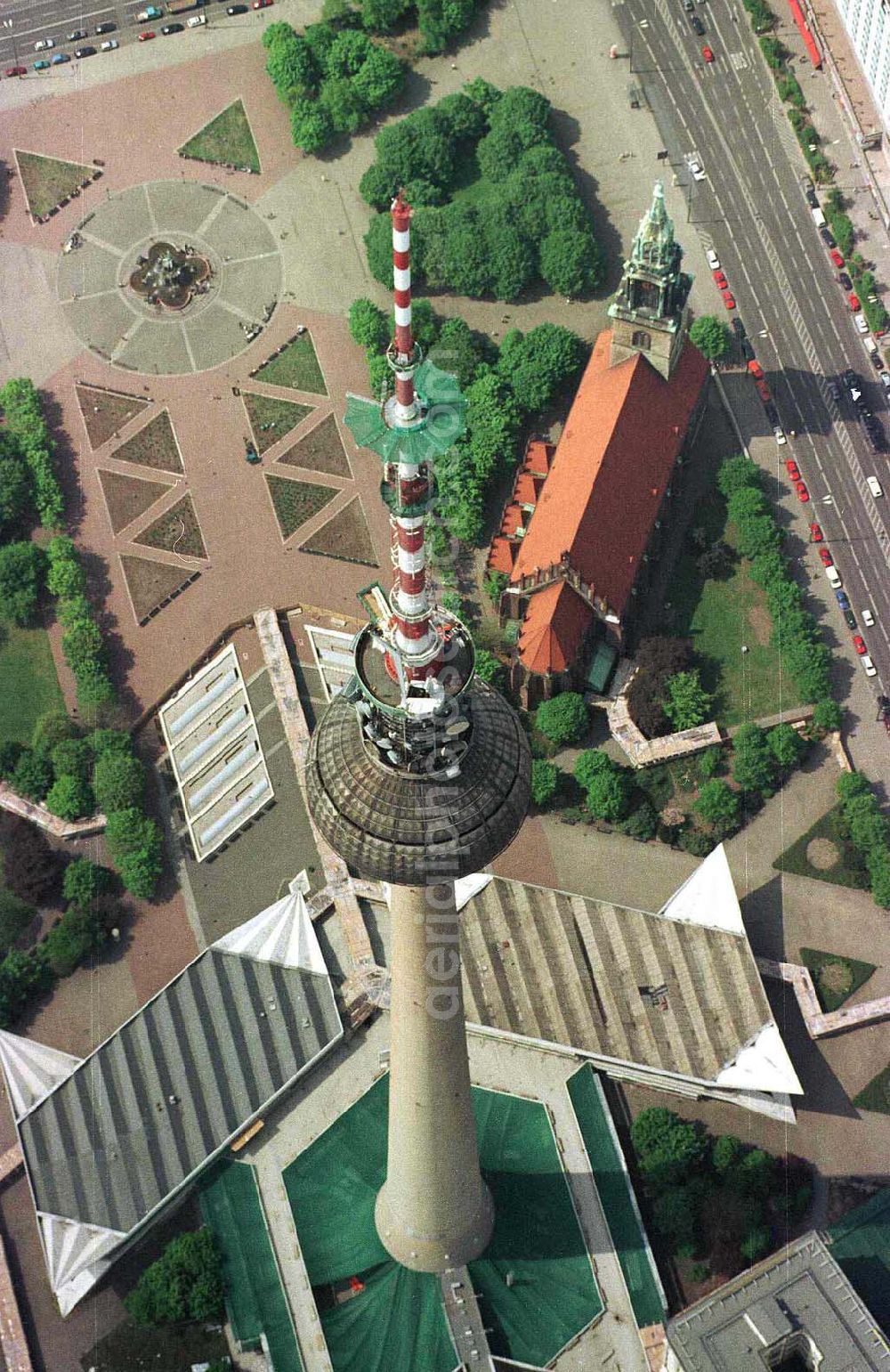 Berlin from above - Umbau des Sendemastes am Berliner Fernsehturm am Alexanderplatz