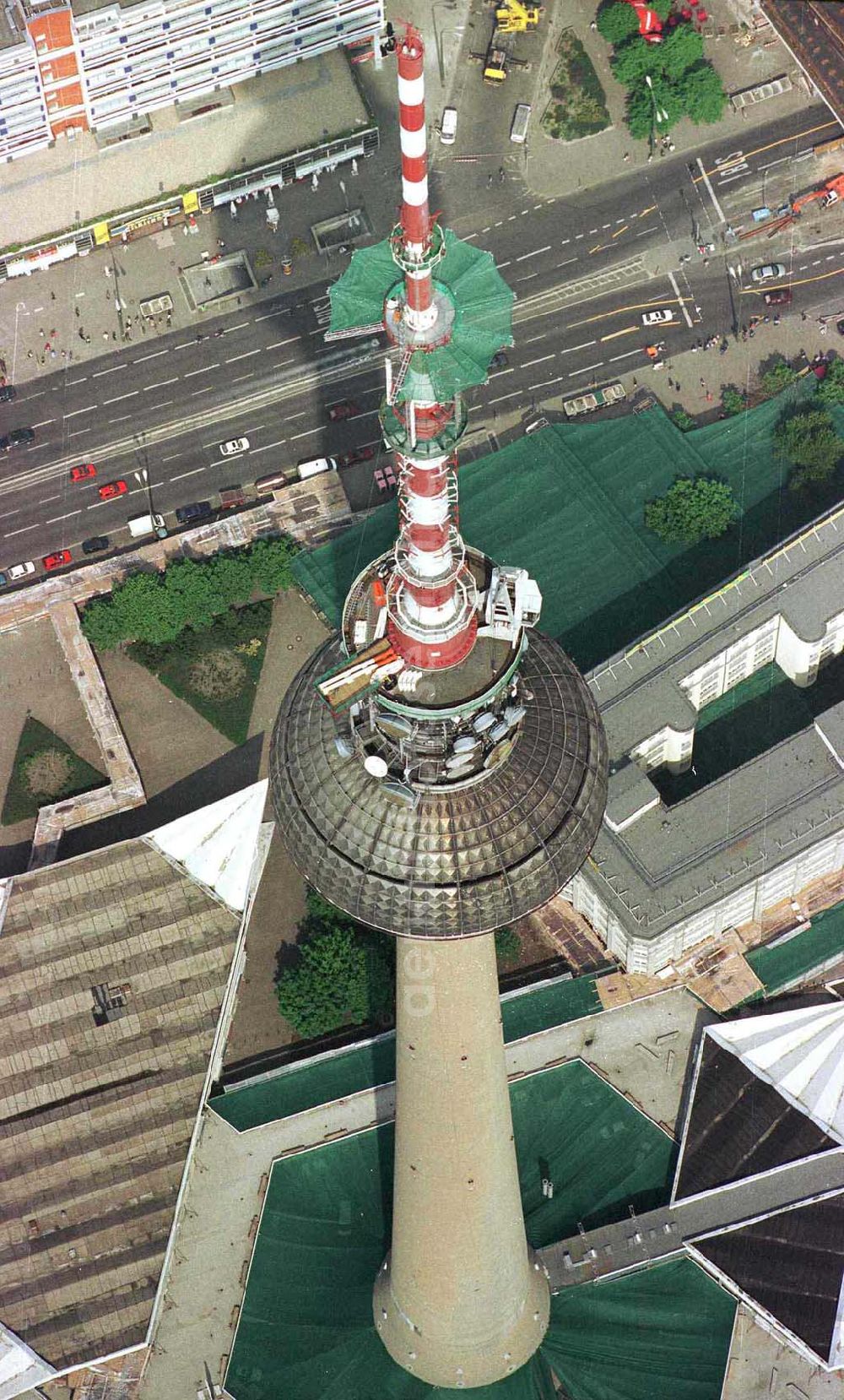 Aerial photograph Berlin - Umbau des Sendemastes am Berliner Fernsehturm am Alexanderplatz