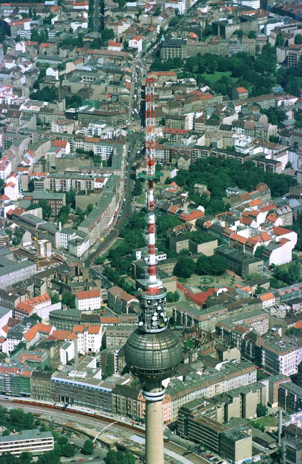 Aerial image Berlin - Umbau des Sendemastes des Berliner Fernsehturmes.