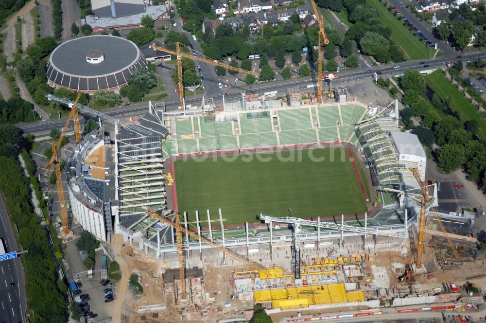 Aerial photograph Leverkusen - Construction sites Sports facility grounds of the Arena stadium BayArena of Fussballvereins Bayer 04 Leverkusen in the district Wiesdorf in Leverkusen in the state North Rhine-Westphalia, Germany