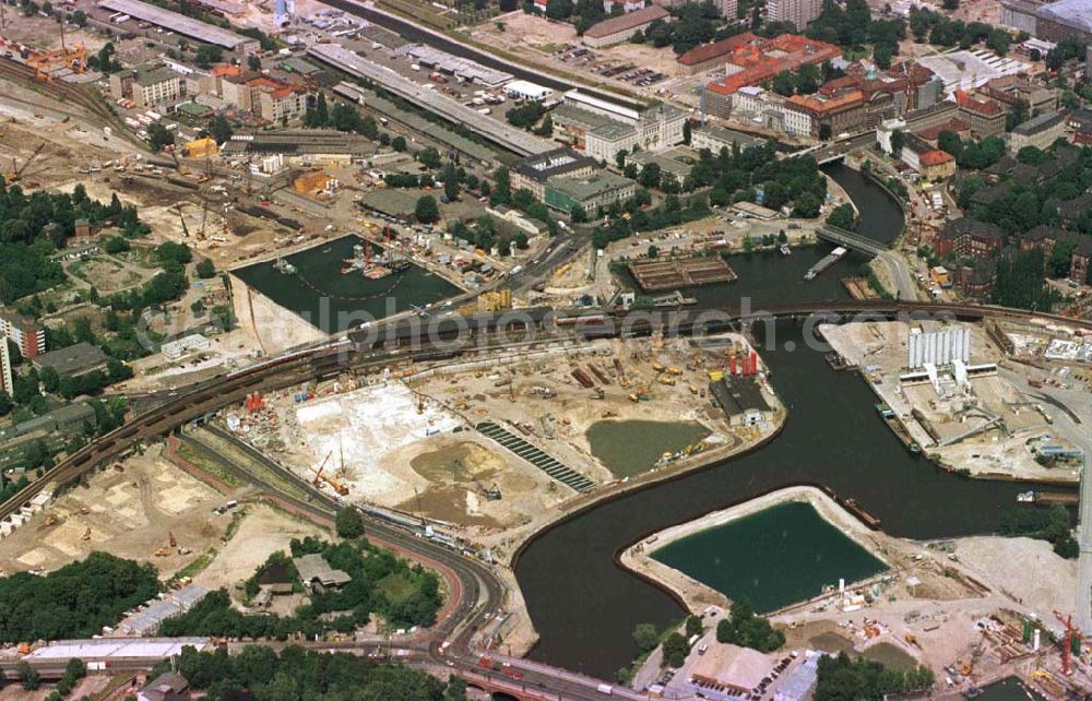 Berlin - Tiergarten from above - Umbau des Spreebogens und des Berliner Reichstages