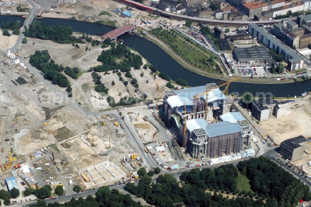 Berlin / Tiergarten from above - Umbau des Spreebogens am Berliner Reichstages zum Regierungsviertel in Berlin / Tiergarten 1995