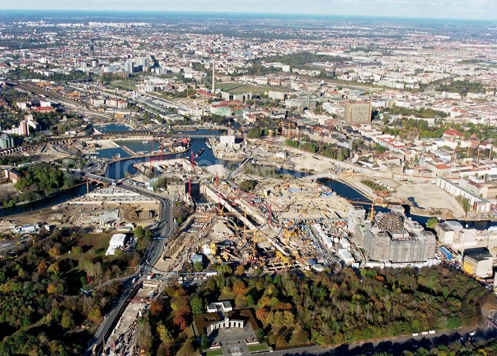 Aerial photograph Berlin - Tiergarten - Umbau des Spreebogens und des Reichstages zum Regierungsviertel.