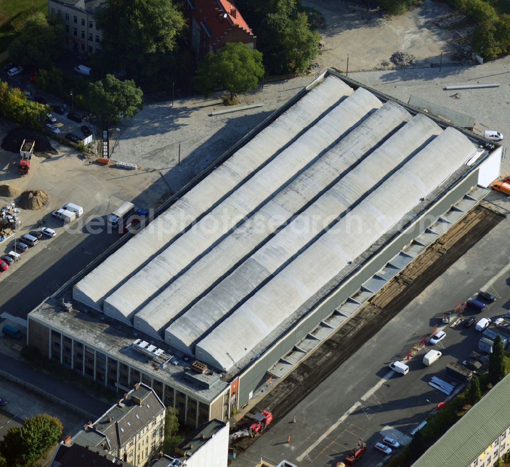 Aerial photograph Berlin-Kreuzberg - View of construction work at the site of the former Berlin wholesale flower market in Berlin Kreuzberg