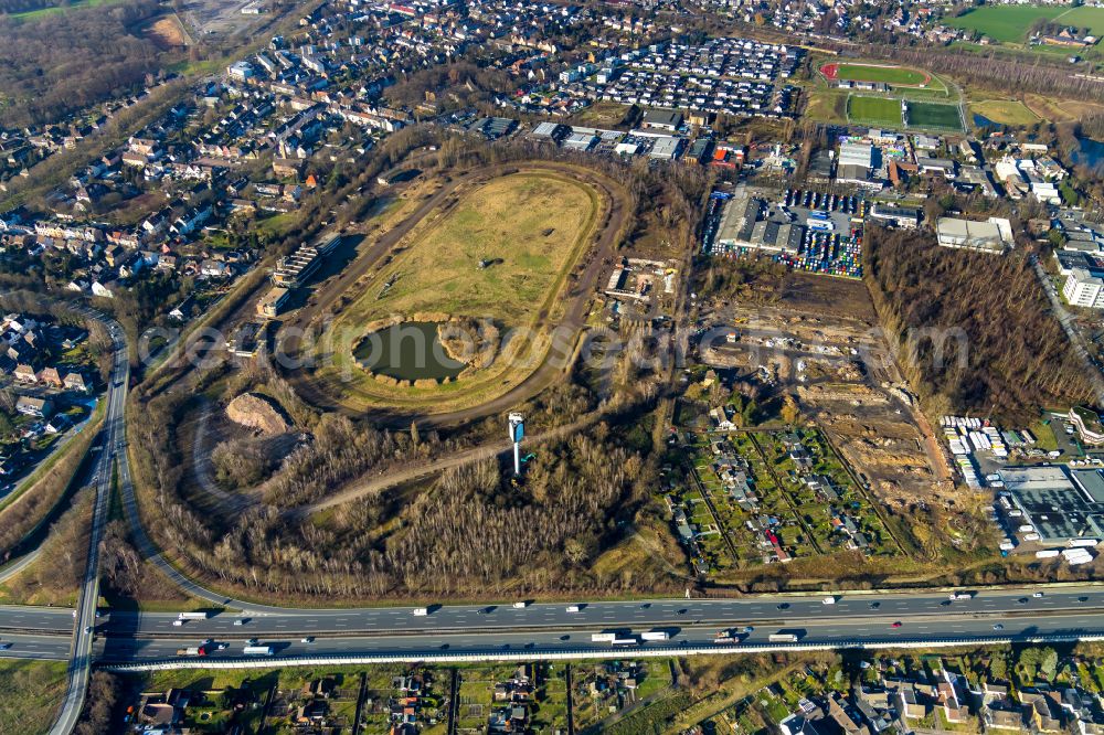 Recklinghausen from the bird's eye view: Development, demolition and renovation work on the site of the former racing track - harness racing track as part of the integrated district development concept (ISEK) Hillerheide in Recklinghausen at Ruhrgebiet in the state of North Rhine-Westphalia, Germany