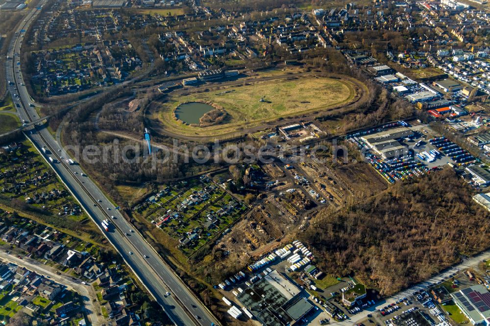 Aerial photograph Recklinghausen - Development, demolition and renovation work on the site of the former racing track - harness racing track as part of the integrated district development concept (ISEK) Hillerheide in Recklinghausen at Ruhrgebiet in the state of North Rhine-Westphalia, Germany