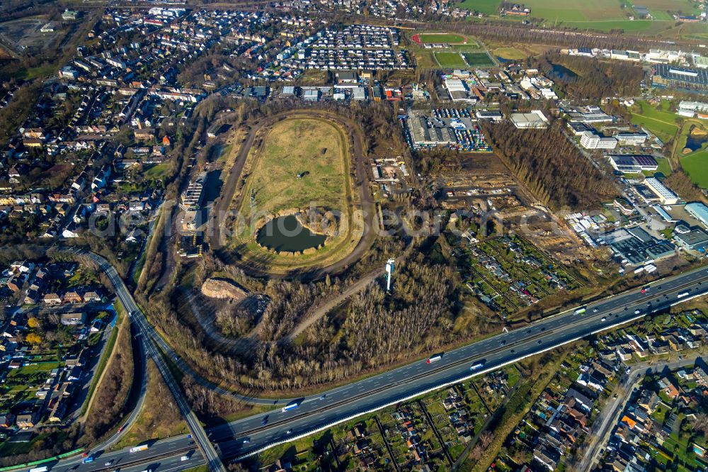 Aerial photograph Recklinghausen - Development, demolition and renovation work on the site of the former racing track - harness racing track as part of the integrated district development concept (ISEK) Hillerheide in Recklinghausen at Ruhrgebiet in the state of North Rhine-Westphalia, Germany