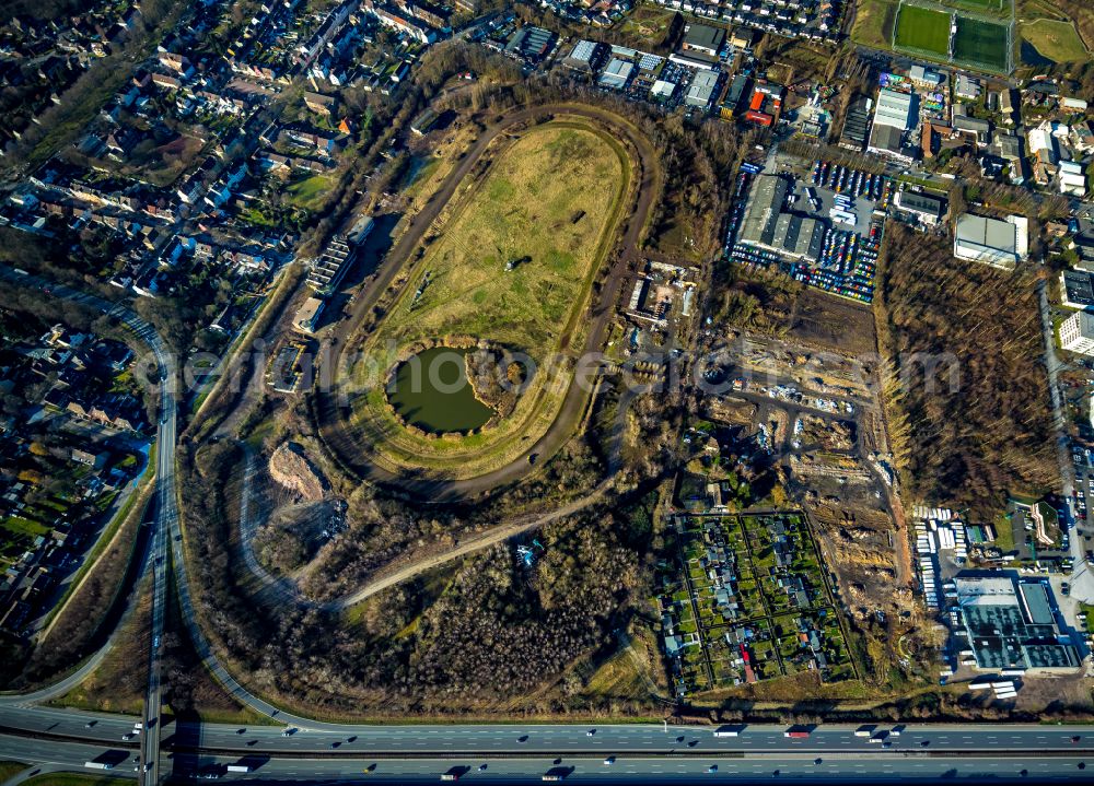 Aerial image Recklinghausen - Development, demolition and renovation work on the site of the former racing track - harness racing track as part of the integrated district development concept (ISEK) Hillerheide in Recklinghausen at Ruhrgebiet in the state of North Rhine-Westphalia, Germany