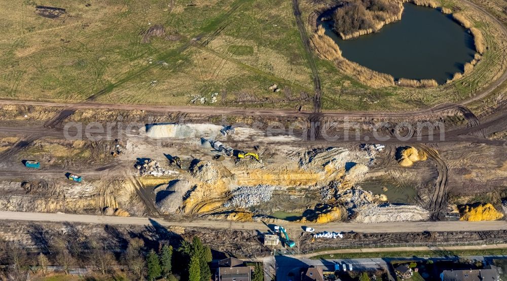 Recklinghausen from above - Development, demolition and renovation work on the site of the former racing track - harness racing track as part of the integrated district development concept (ISEK) Hillerheide in Recklinghausen at Ruhrgebiet in the state of North Rhine-Westphalia, Germany