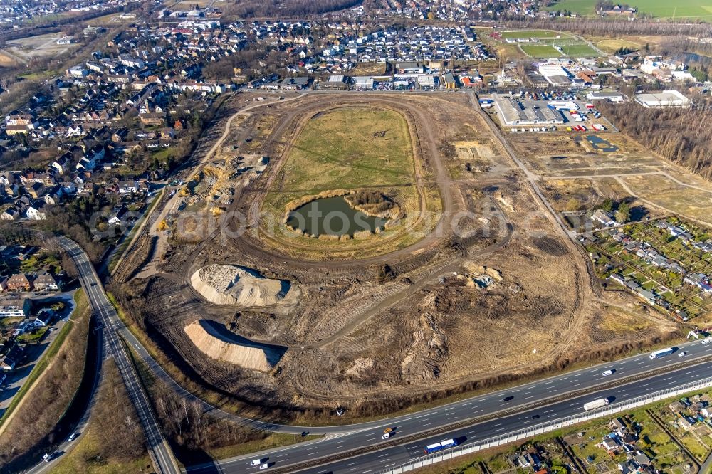 Aerial photograph Recklinghausen - Development, demolition and renovation work on the site of the former racing track - harness racing track as part of the integrated district development concept (ISEK) Hillerheide in Recklinghausen at Ruhrgebiet in the state of North Rhine-Westphalia, Germany