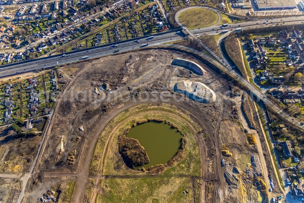 Recklinghausen from the bird's eye view: Development, demolition and renovation work on the site of the former racing track - harness racing track as part of the integrated district development concept (ISEK) Hillerheide in Recklinghausen at Ruhrgebiet in the state of North Rhine-Westphalia, Germany