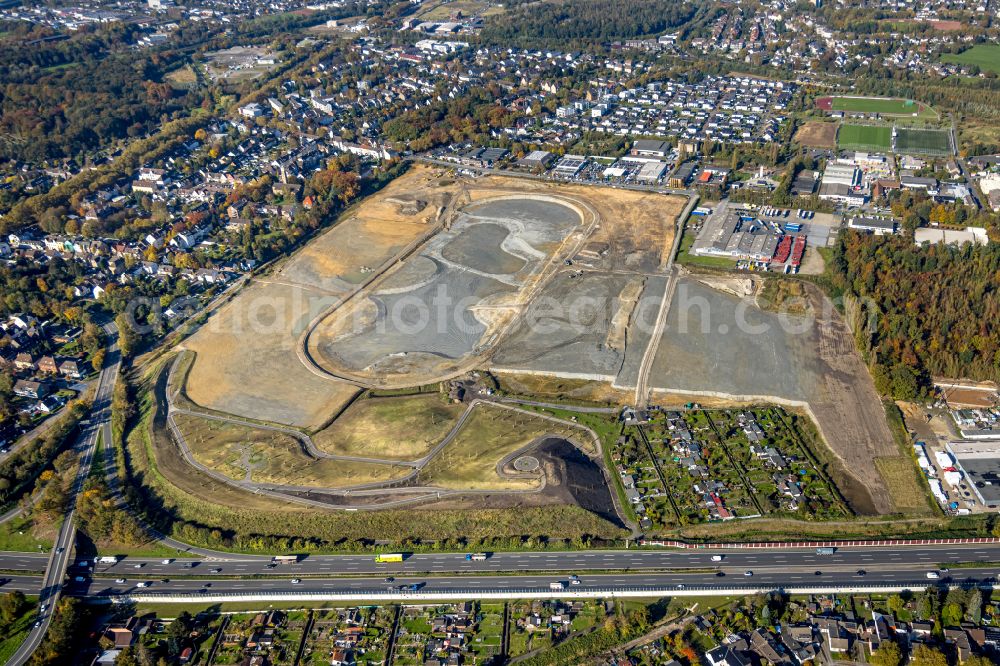 Recklinghausen from above - Development, demolition and renovation work on the site of the former racing track - harness racing track as part of the integrated district development concept (ISEK) Hillerheide in Recklinghausen at Ruhrgebiet in the state of North Rhine-Westphalia, Germany