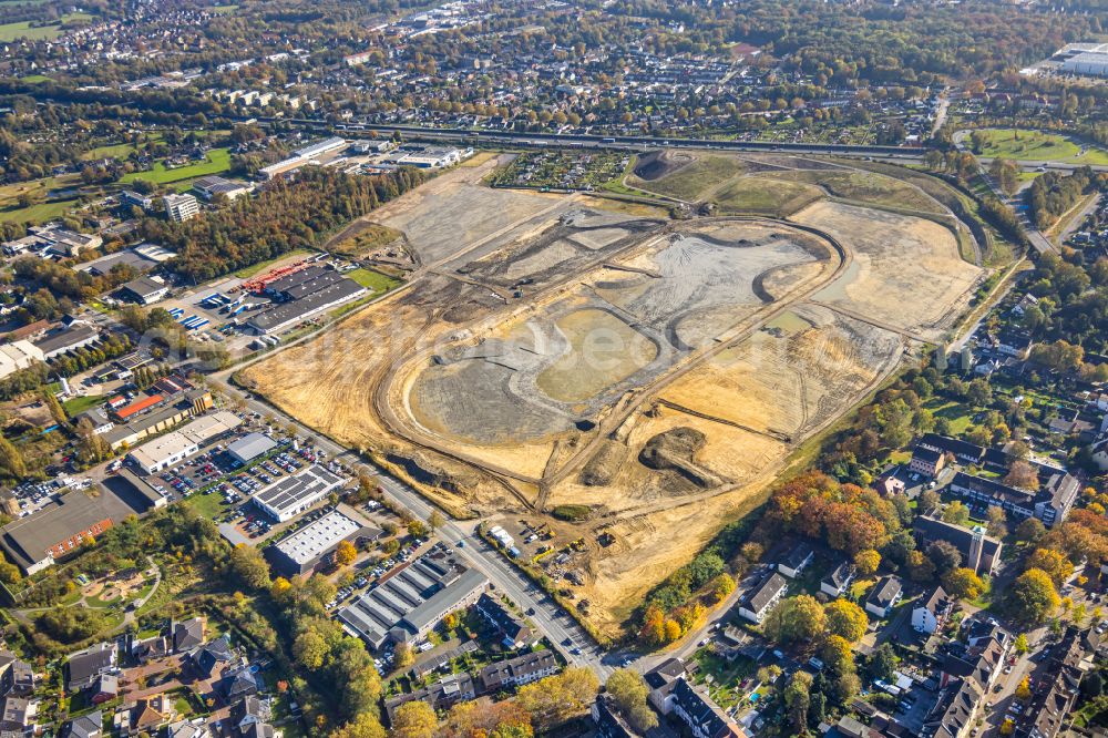 Recklinghausen from above - Development, demolition and renovation work on the site of the former racing track - harness racing track as part of the integrated district development concept (ISEK) Hillerheide in Recklinghausen at Ruhrgebiet in the state of North Rhine-Westphalia, Germany