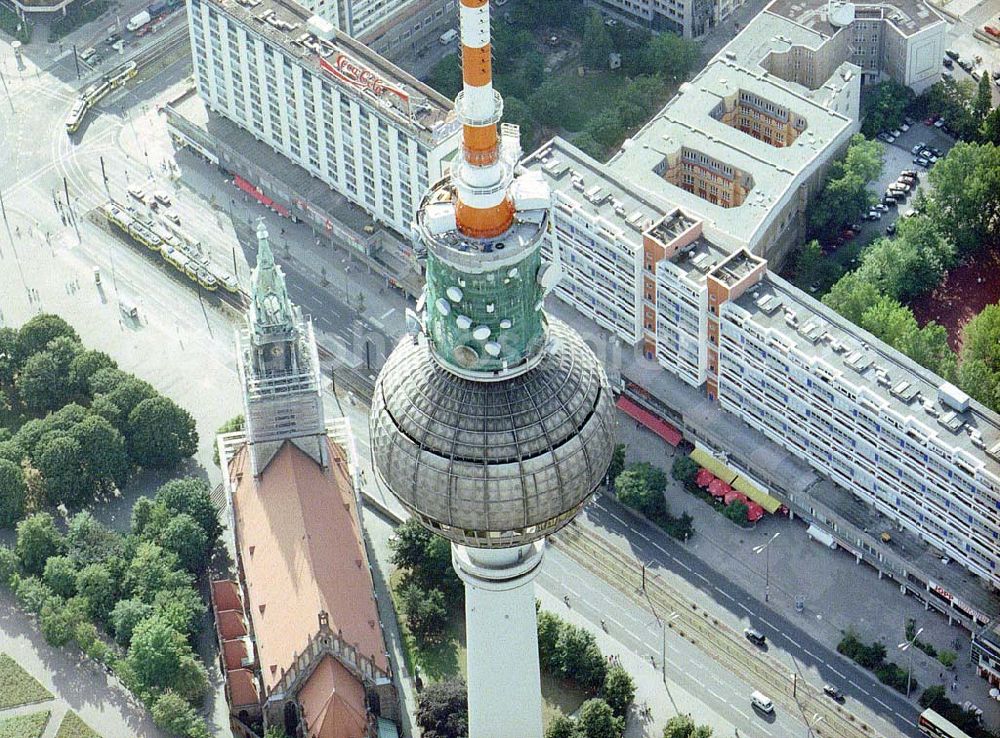 Berlin from the bird's eye view: Umbauarbeiten an den technischen Ebenen des Berliner Fernsehturmes am Alexanderplatz in Berlin - Mitte.