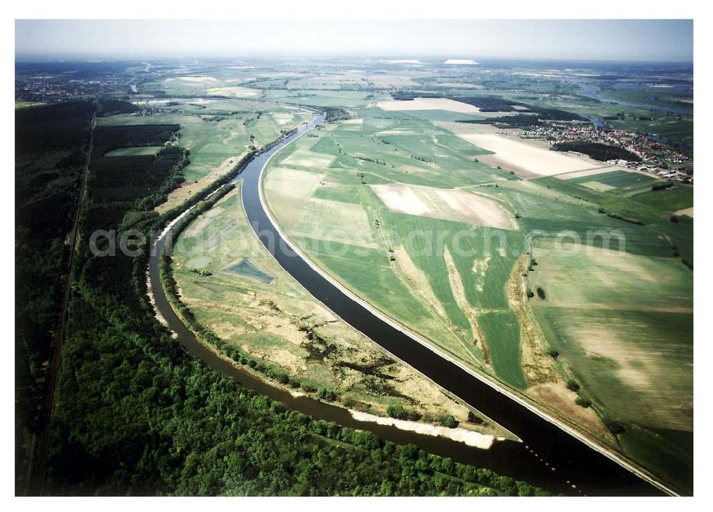 Aerial image Parchau / Sachsen-Anhalt - Umgeleiteter Elbe-Havel-Kanal südlich von Parchau und nordöstlich von Burg in Sachsen-Anhalt. Ein Projekt des: Wasserstraßen-Neubauamt Magdeburg Frau Roskoden, Kleiner Werder 5c, 39114 MAGDEBURG Tel.: 0391-5352168