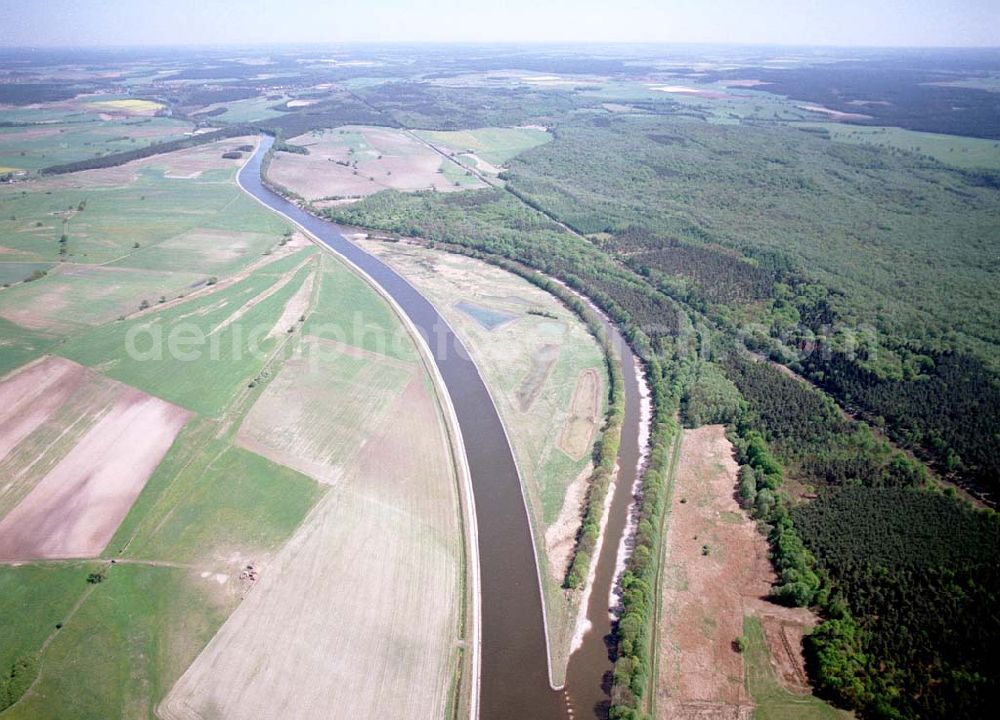 Aerial image Parchau / Sachsen-Anhalt - Umgeleiteter Elbe-Havel-Kanal südlich von Parchau und nordöstlich von Burg in Sachsen-Anhalt. Ein Projekt des: Wasserstraßen-Neubauamt Magdeburg Frau Roskoden, Kleiner Werder 5c, 39114 MAGDEBURG Tel.: 0391-5352168