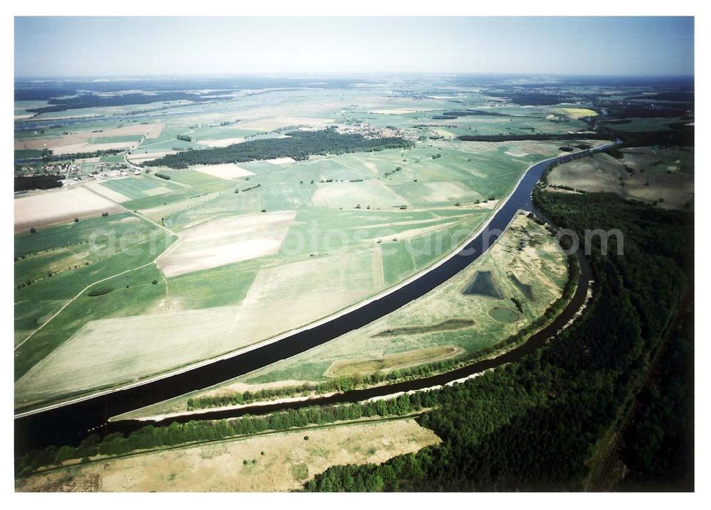 Aerial photograph Parchau / Sachsen-Anhalt - Umgeleiteter Elbe-Havel-Kanal südlich von Parchau und nordöstlich von Burg in Sachsen-Anhalt. Ein Projekt des: Wasserstraßen-Neubauamt Magdeburg Frau Roskoden, Kleiner Werder 5c, 39114 MAGDEBURG Tel.: 0391-5352168