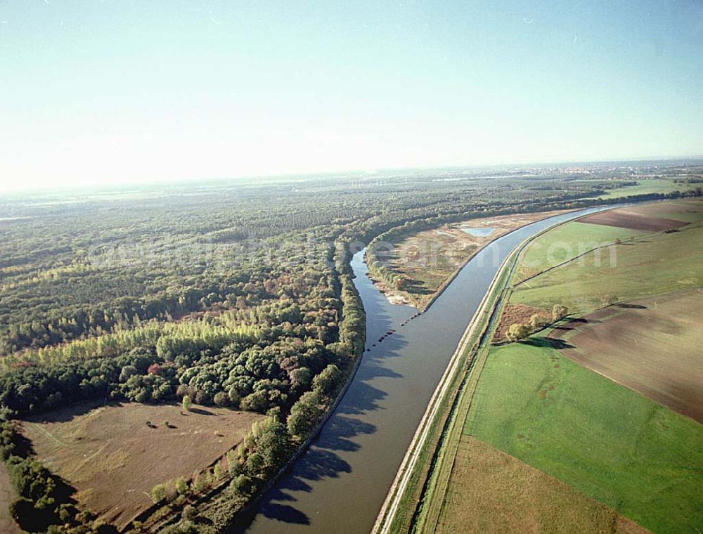 Parchau / Sachsen-Anhalt from the bird's eye view: Umgeleiteter Elbe-Havel-Kanal südlich von Parchau, östlich von Burg in Sachsen-Anhalt.