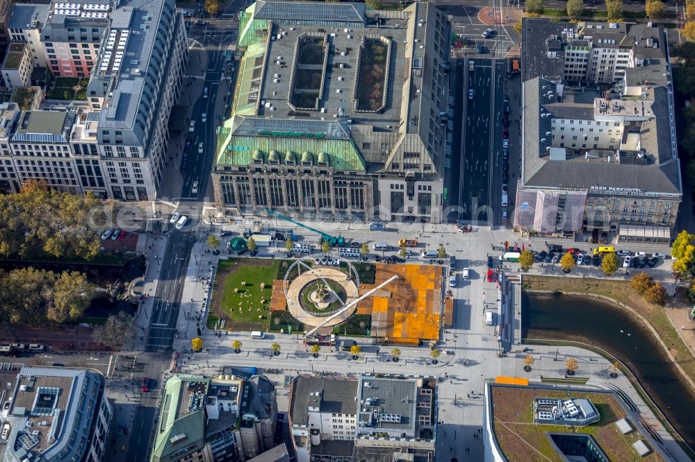 Düsseldorf from the bird's eye view: Reconstruction of the square at the Koenigsallee - Theodor-Koerner-Strasse in the inner city center in Duesseldorf in the state of North Rhine-Westphalia, Germany