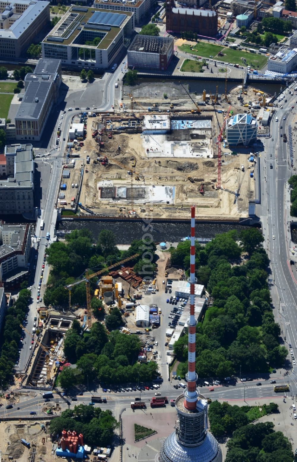 Berlin from above - View of the construction site for the new building the largest and most important cultural construction of the Federal Republic, the building of the Humboldt Forum in the form of the Berlin Palace