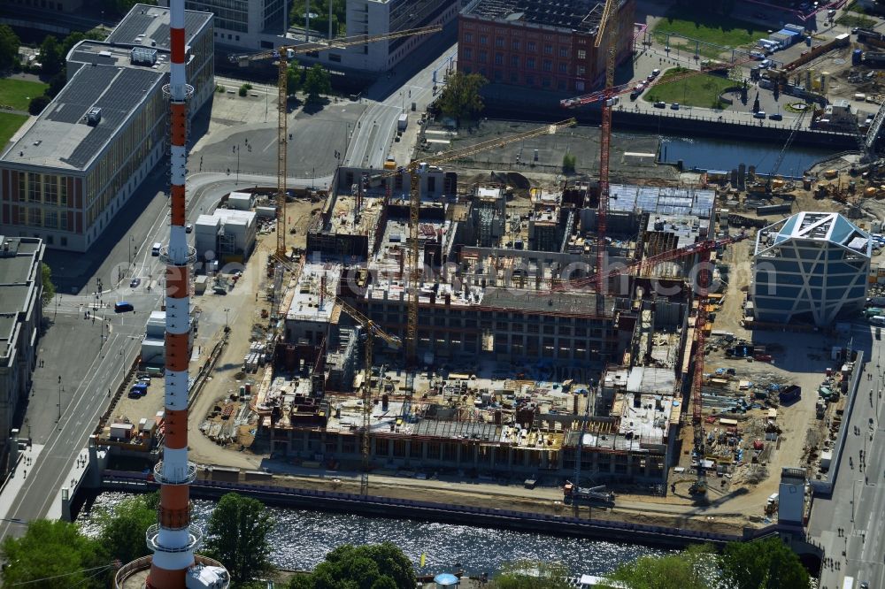 Berlin from above - View of the construction site for the new building the largest and most important cultural construction of the Federal Republic, the building of the Humboldt Forum in the form of the Berlin Palace